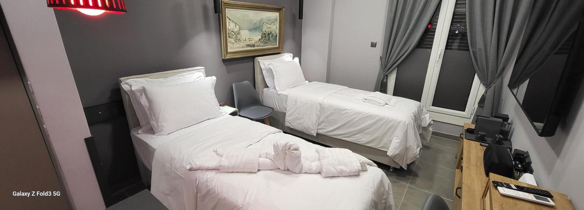 Dione Luxury Business Suite In The Heart Of Aten Exteriör bild