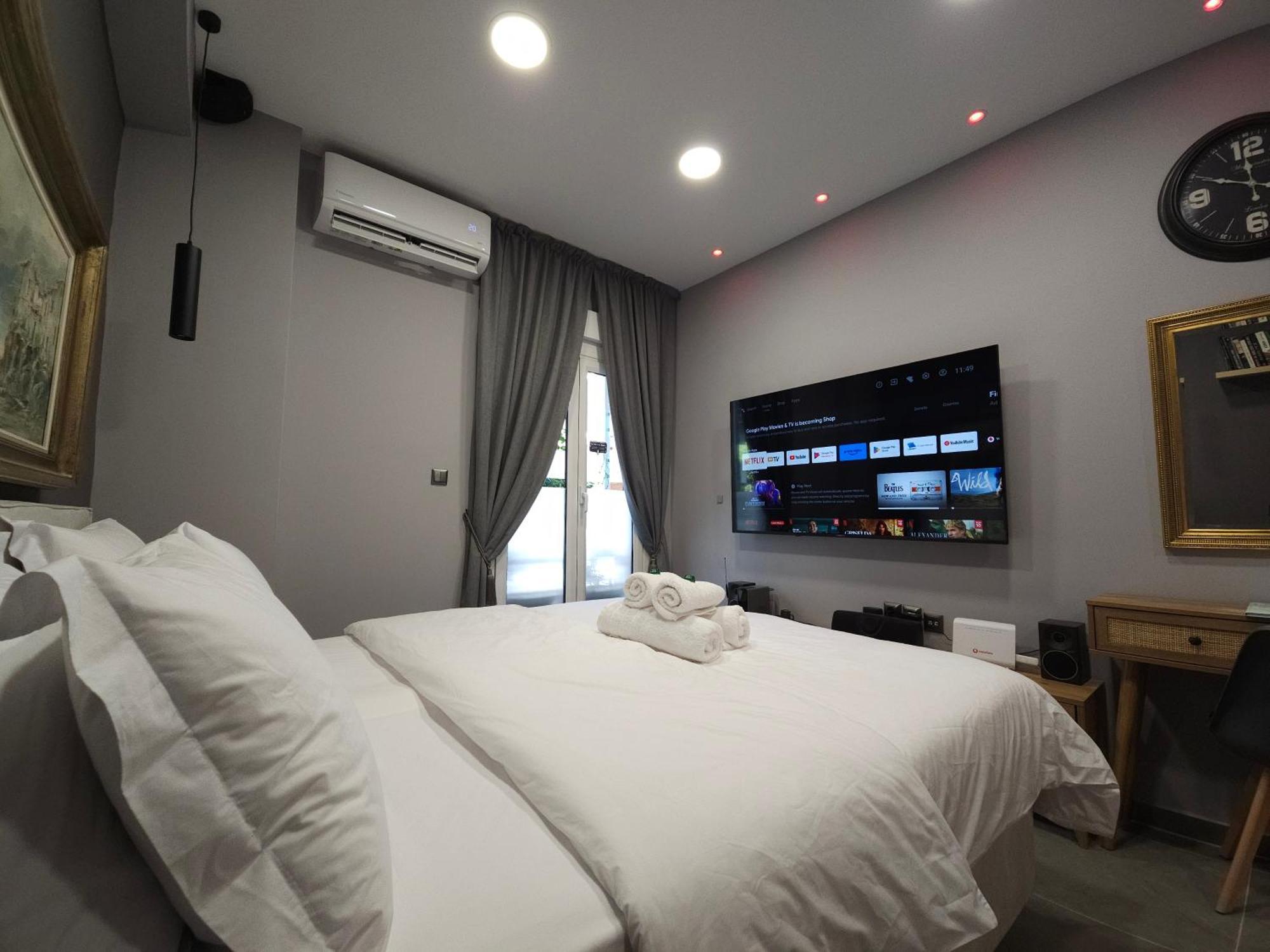 Dione Luxury Business Suite In The Heart Of Aten Exteriör bild