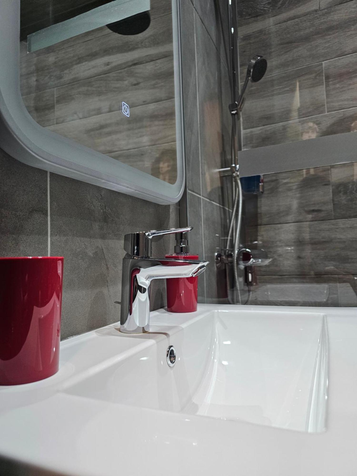 Dione Luxury Business Suite In The Heart Of Aten Exteriör bild
