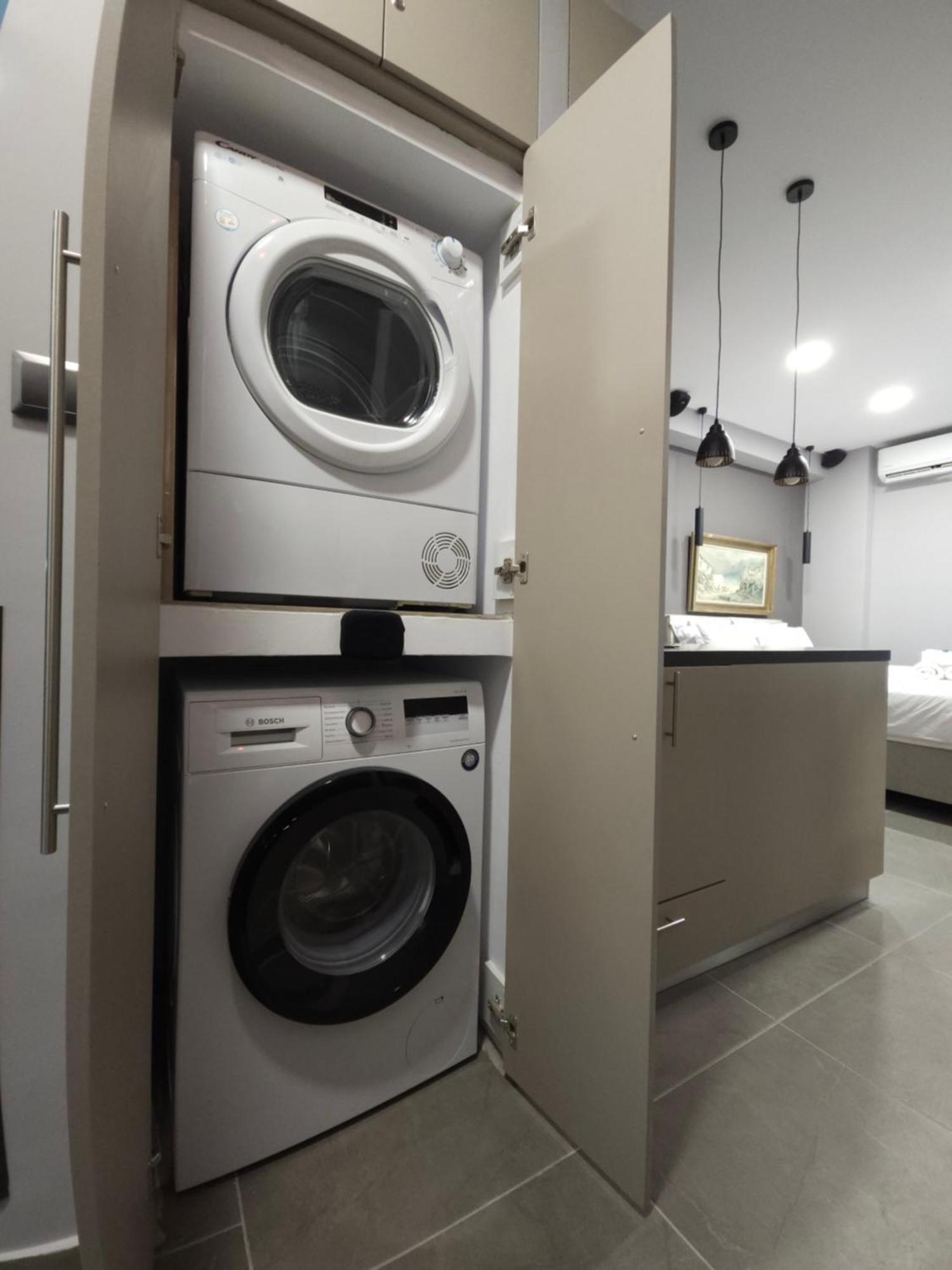 Dione Luxury Business Suite In The Heart Of Aten Exteriör bild
