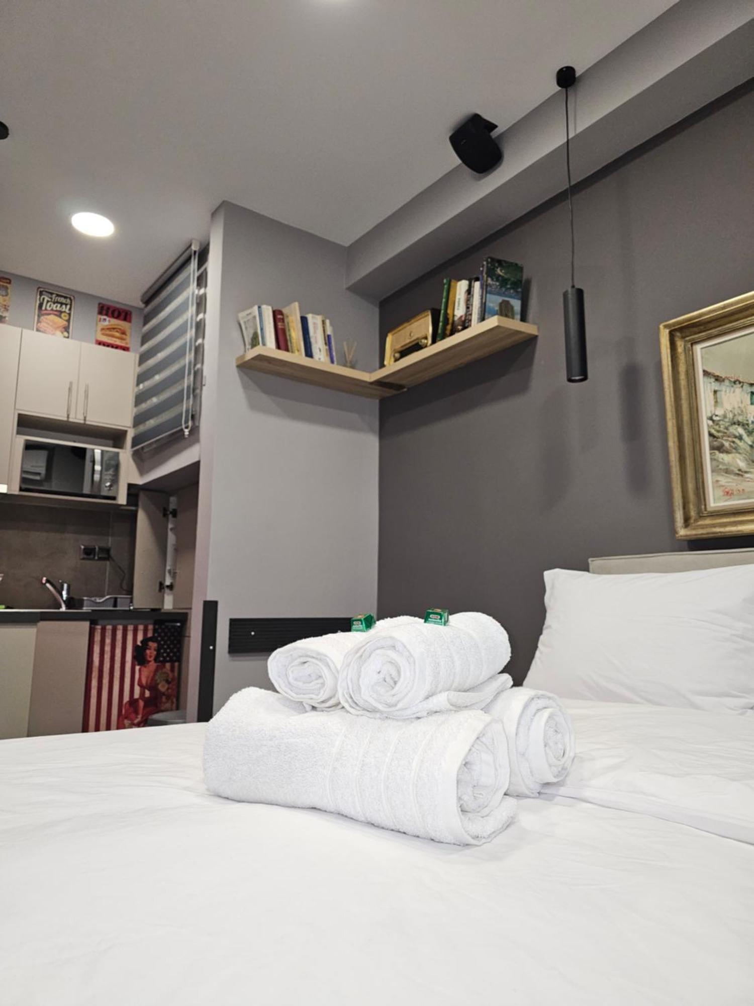 Dione Luxury Business Suite In The Heart Of Aten Exteriör bild